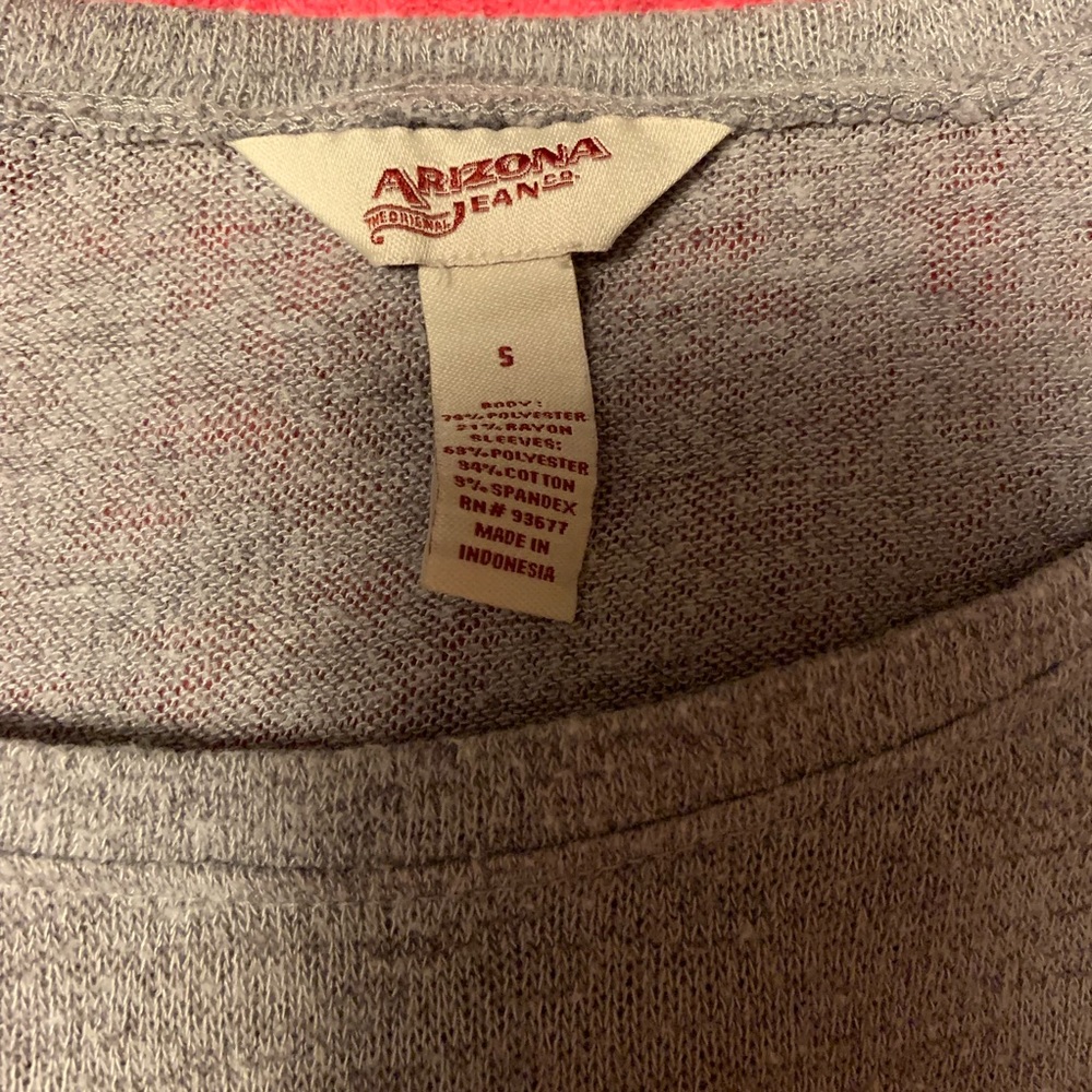 Shirt - Picture 2 of 3
